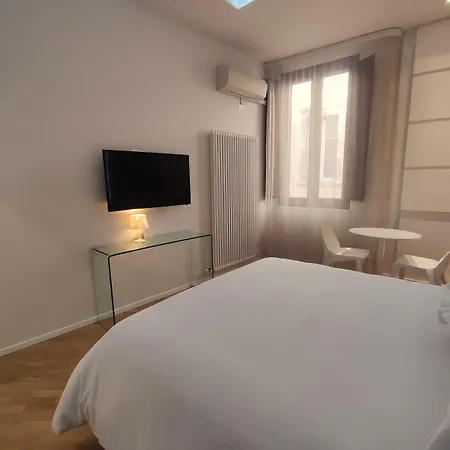Bed & Breakfast Stella Casabono 4*