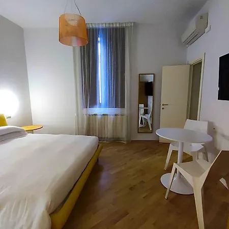 Stella Casabono