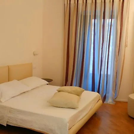 Stella Casabono