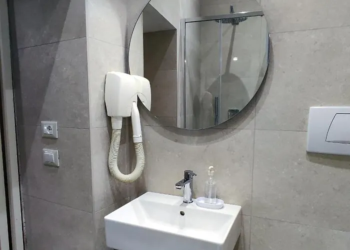 فندق مبيت وإفطار Stella Casabono سولمونا