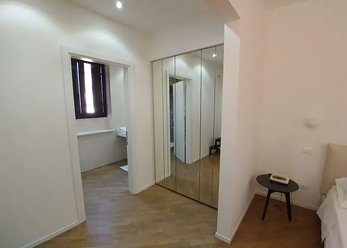 Stella Casabono سولمونا